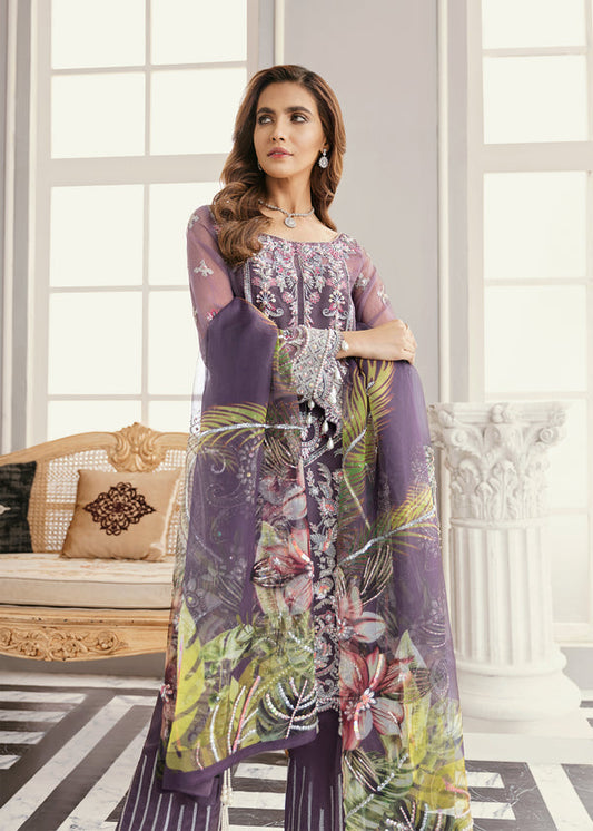 Akbar Aslam Lupine U-1333 Style — Mairaz Three-Piece Suit