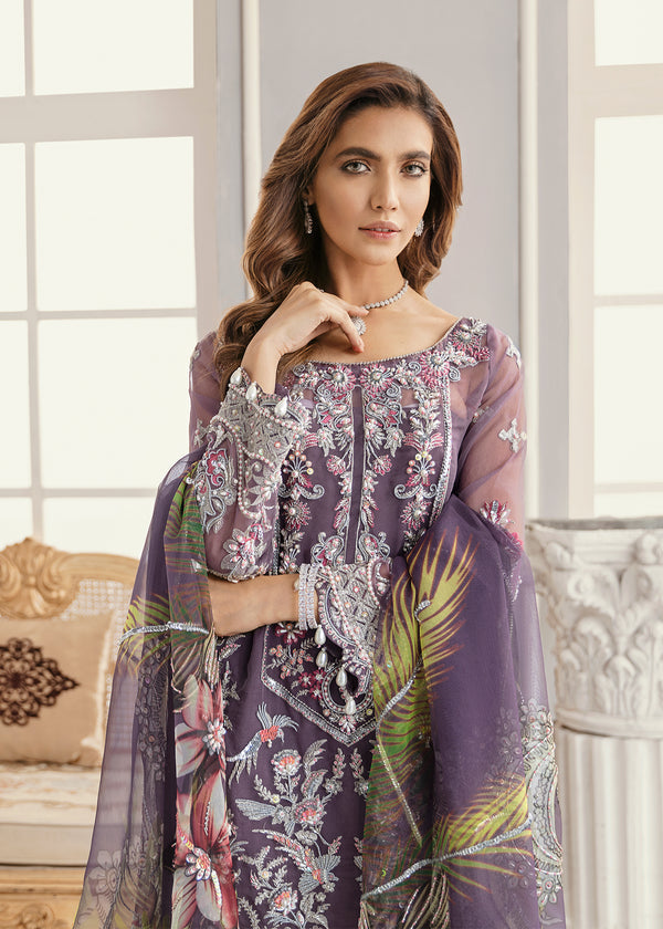 Akbar Aslam Lupine U-1333 Style — Mairaz Three-Piece Suit