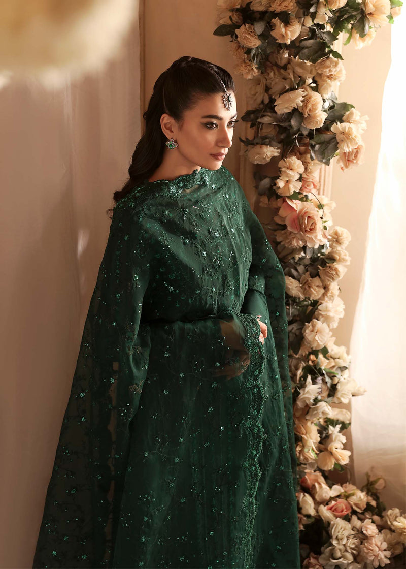 Akbar Aslam Emeraude U-1541 Style — Mairaz Three-Piece Suit