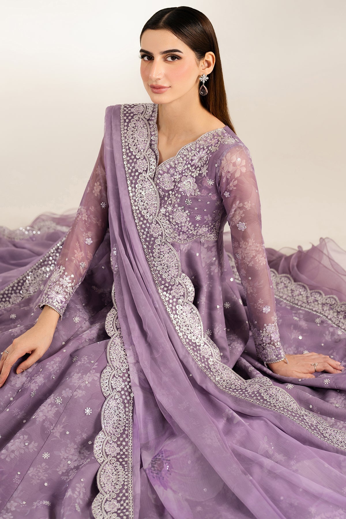 Farasha Violet Dreams Style — Mairaz Three-Piece Suit