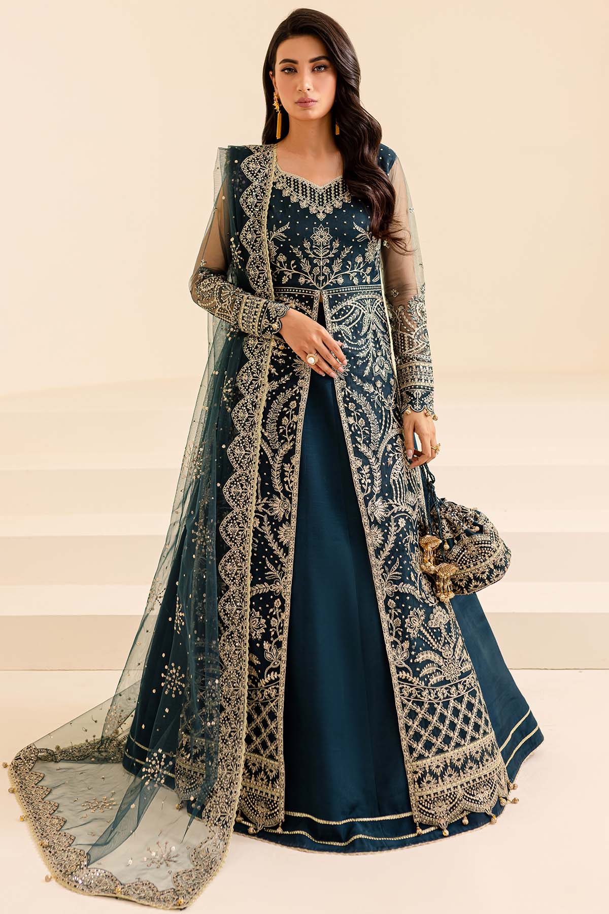 Farasha Petal Dream Style — Mairaz Three-Piece Suit