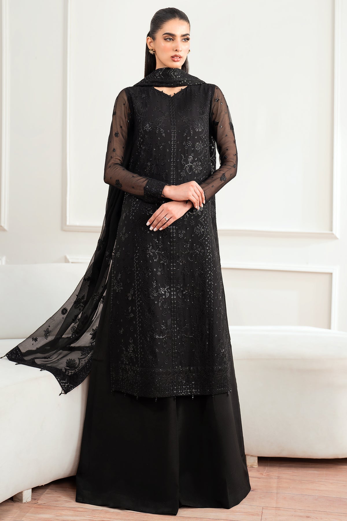 Farasha Dark Whisper Style — Mairaz Three-Piece Suit
