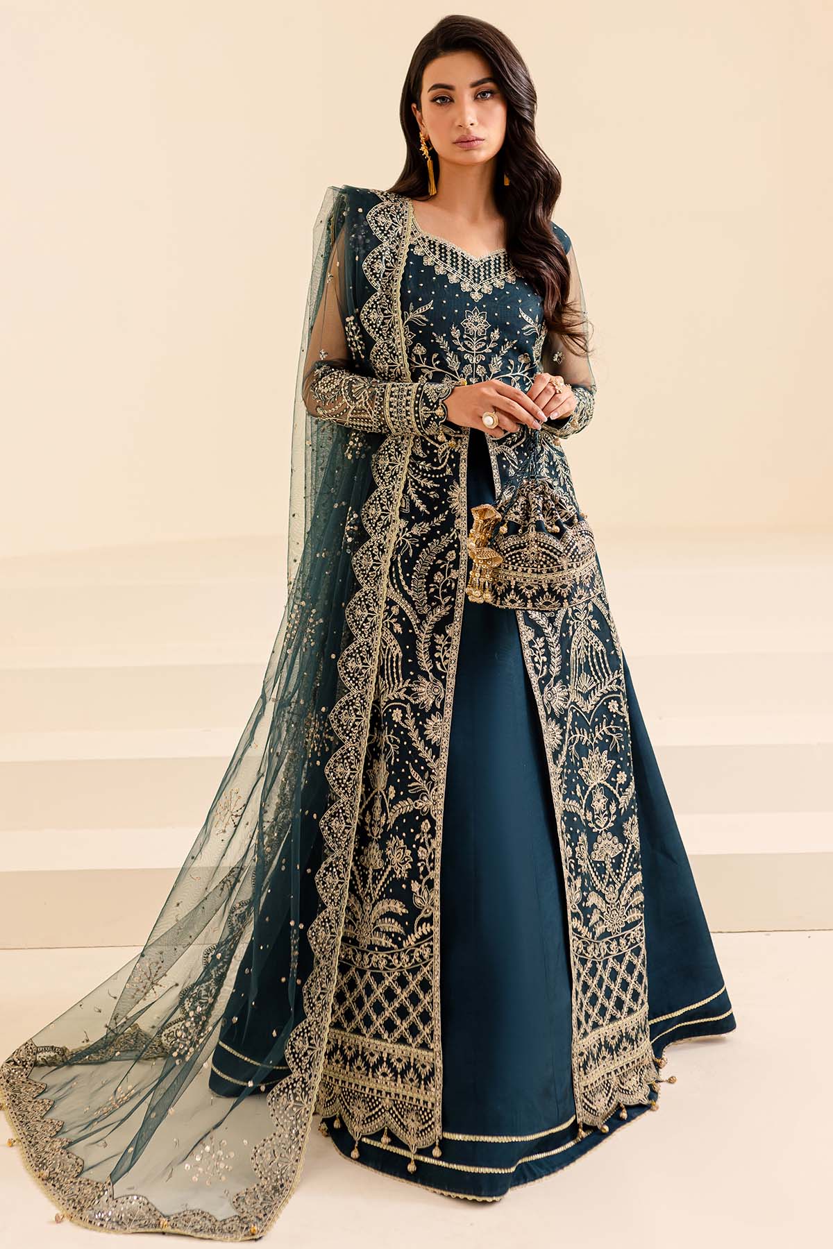 Farasha Petal Dream Style — Mairaz Three-Piece Suit
