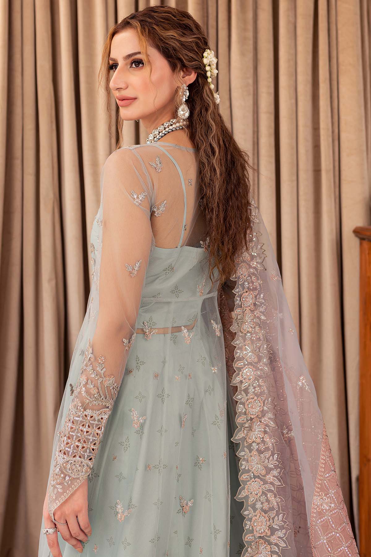 Farasha Camilla Style — Mairaz Three-Piece Suit