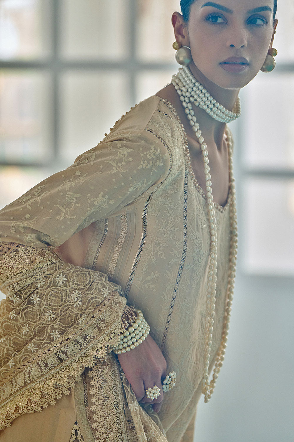 Sobia Nazir LEE26-3A Style — Mairaz Lawn Suit