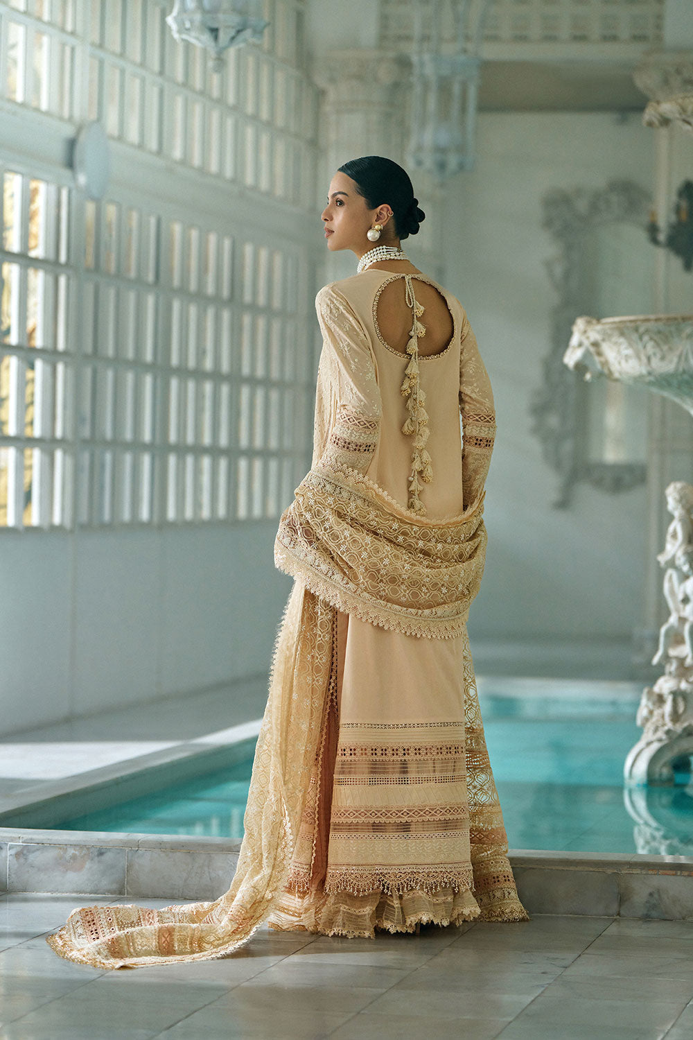 Sobia Nazir LEE26-3A Style — Mairaz Lawn Suit