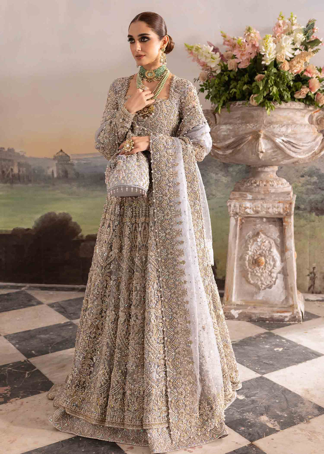 Kanwal Malik – Tania Style