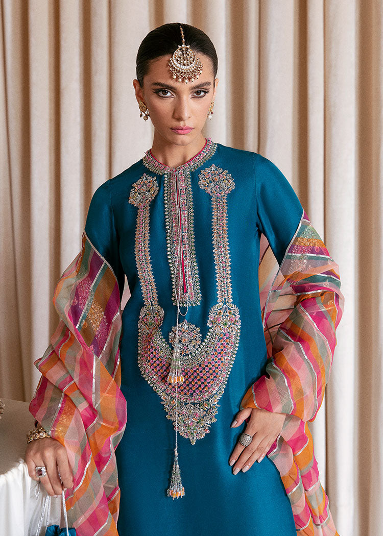Gelid, made by MAIRAZ — neckline detail; design reference