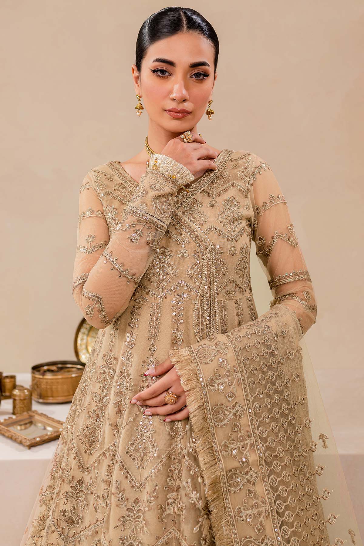 Farasha Dreamt Flair Style — Mairaz Three-Piece Suit
