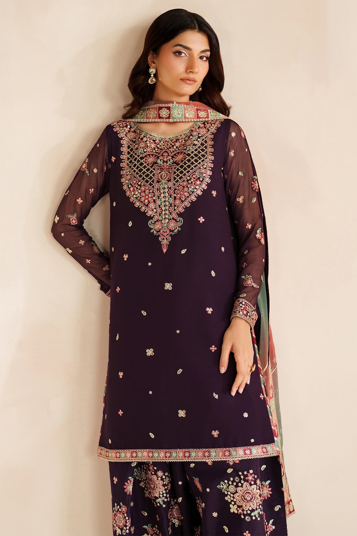 Farasha Rosette Glow Style — Mairaz Three-Piece Suit