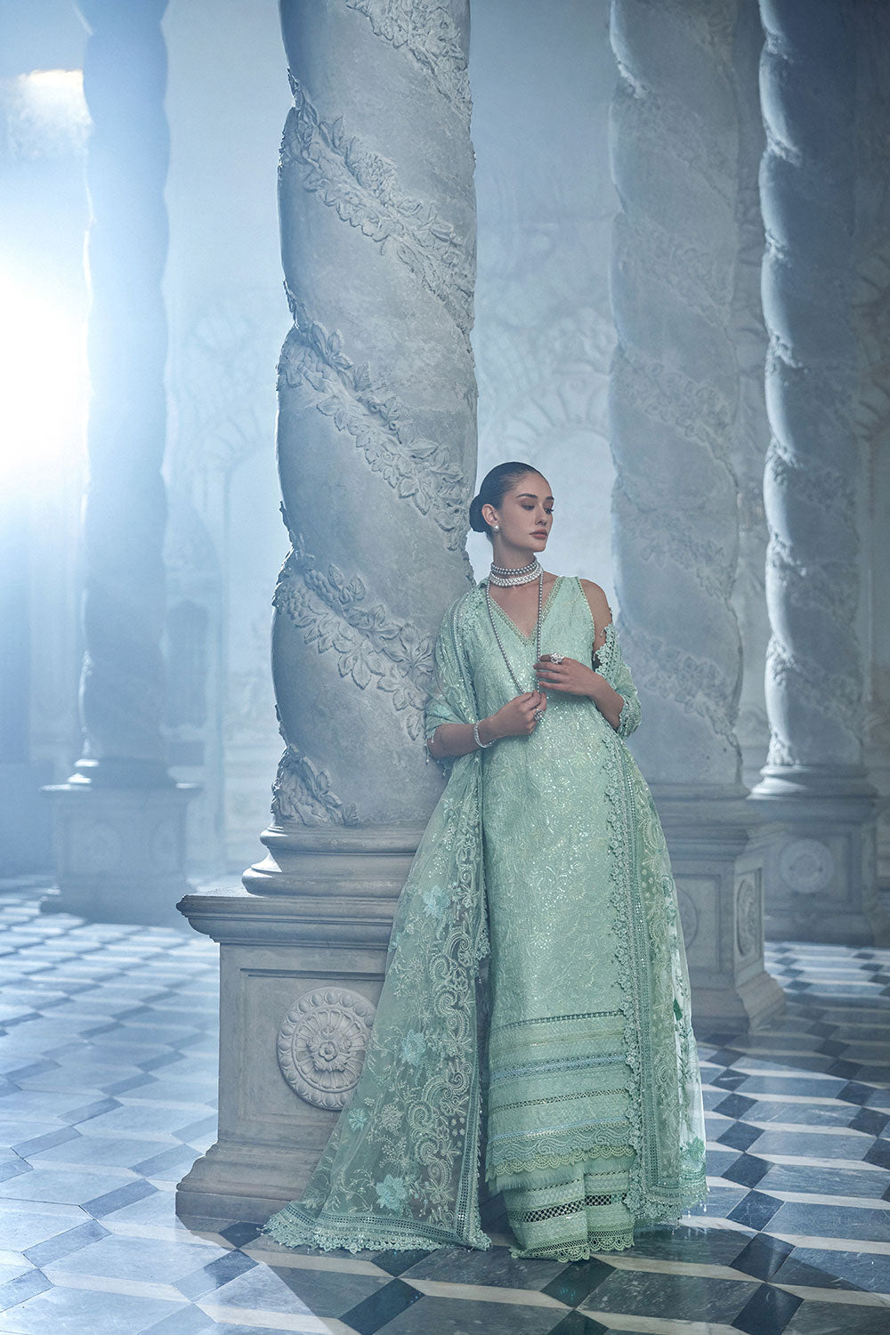 Sobia Nazir LEE26-4B Style — Mairaz Lawn Suit