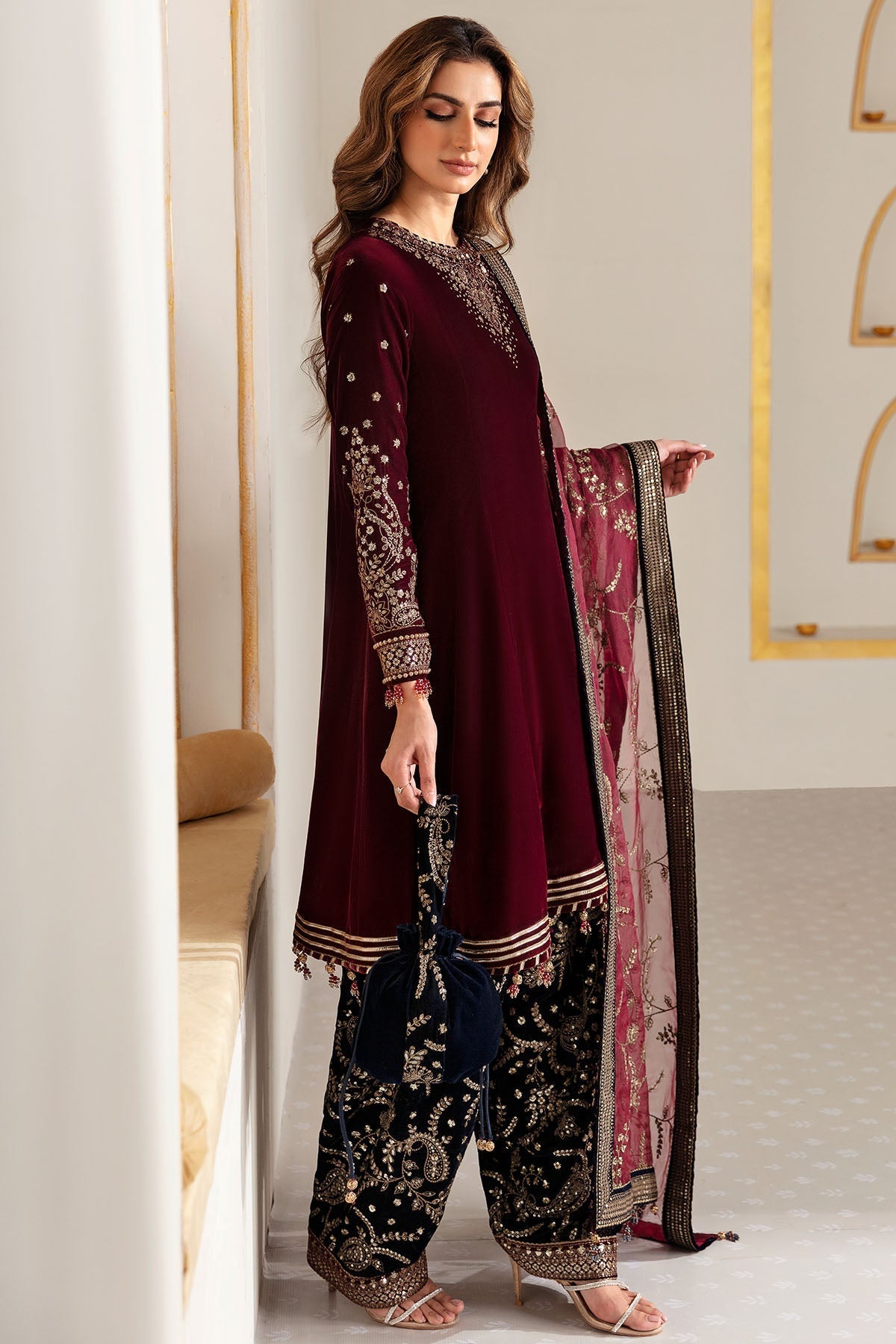 Jazmin VF-2018 Style — Mairaz Three-Piece Suit