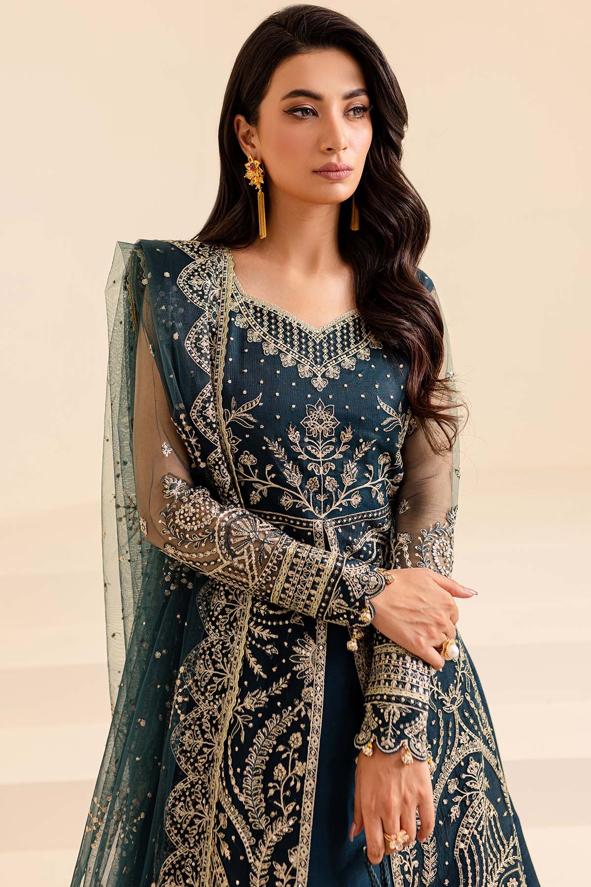 Farasha Petal Dream Style — Mairaz Three-Piece Suit