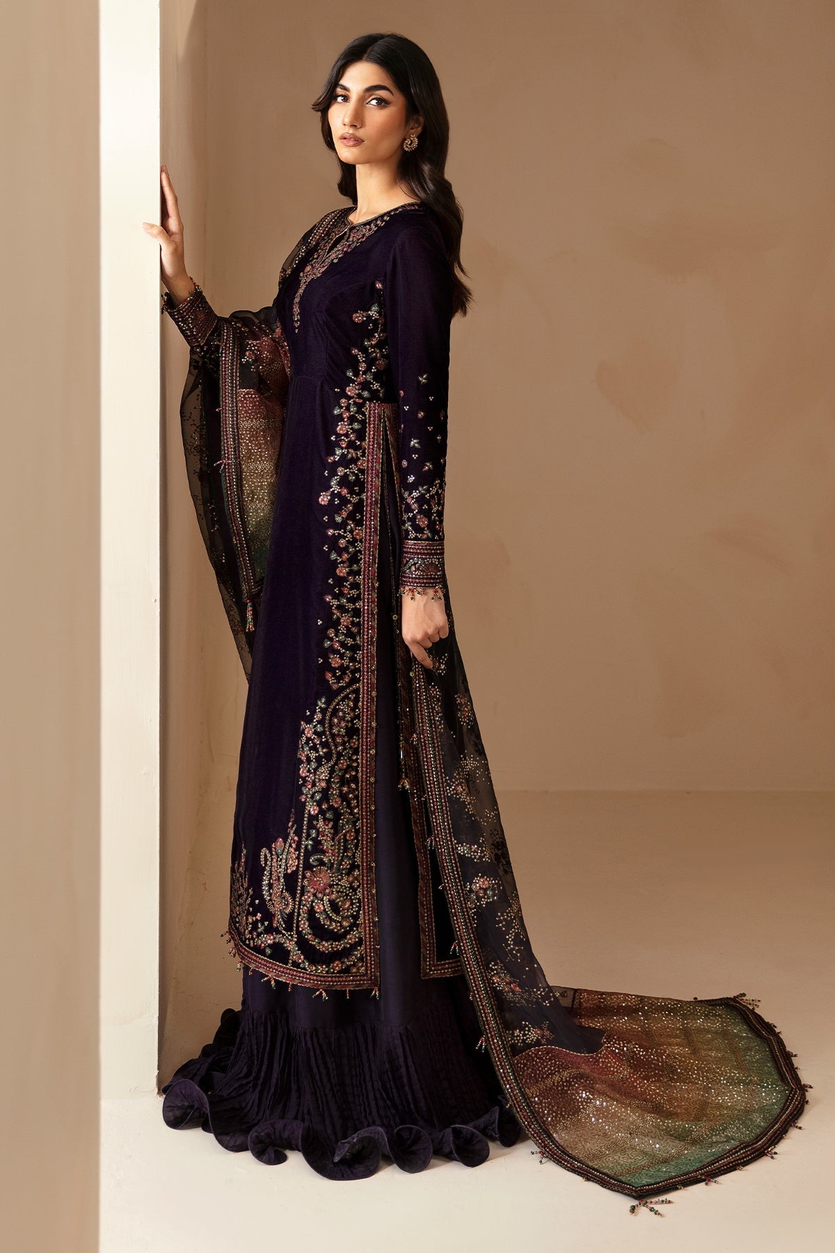 Jazmin VF-2027 Style — Mairaz Three-Piece Suit
