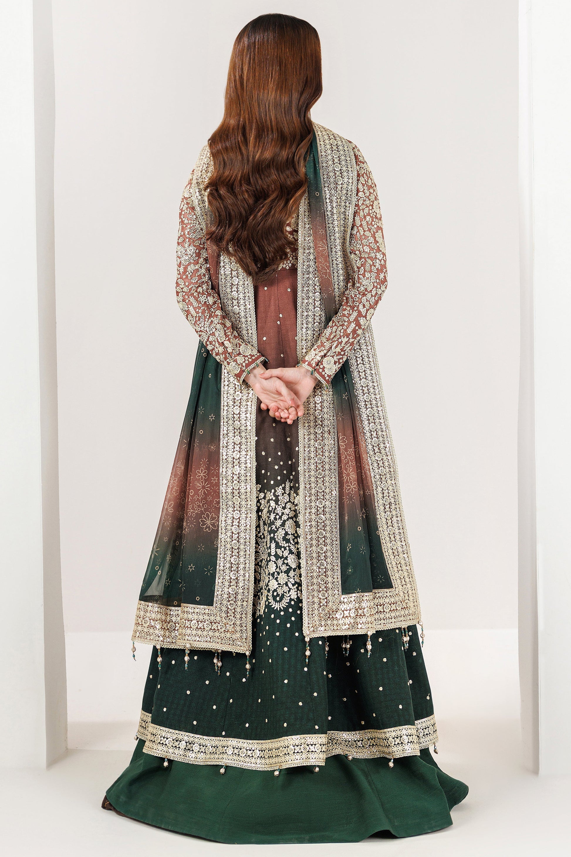 Farasha Rustic Glow Style — Mairaz Three-Piece Suit
