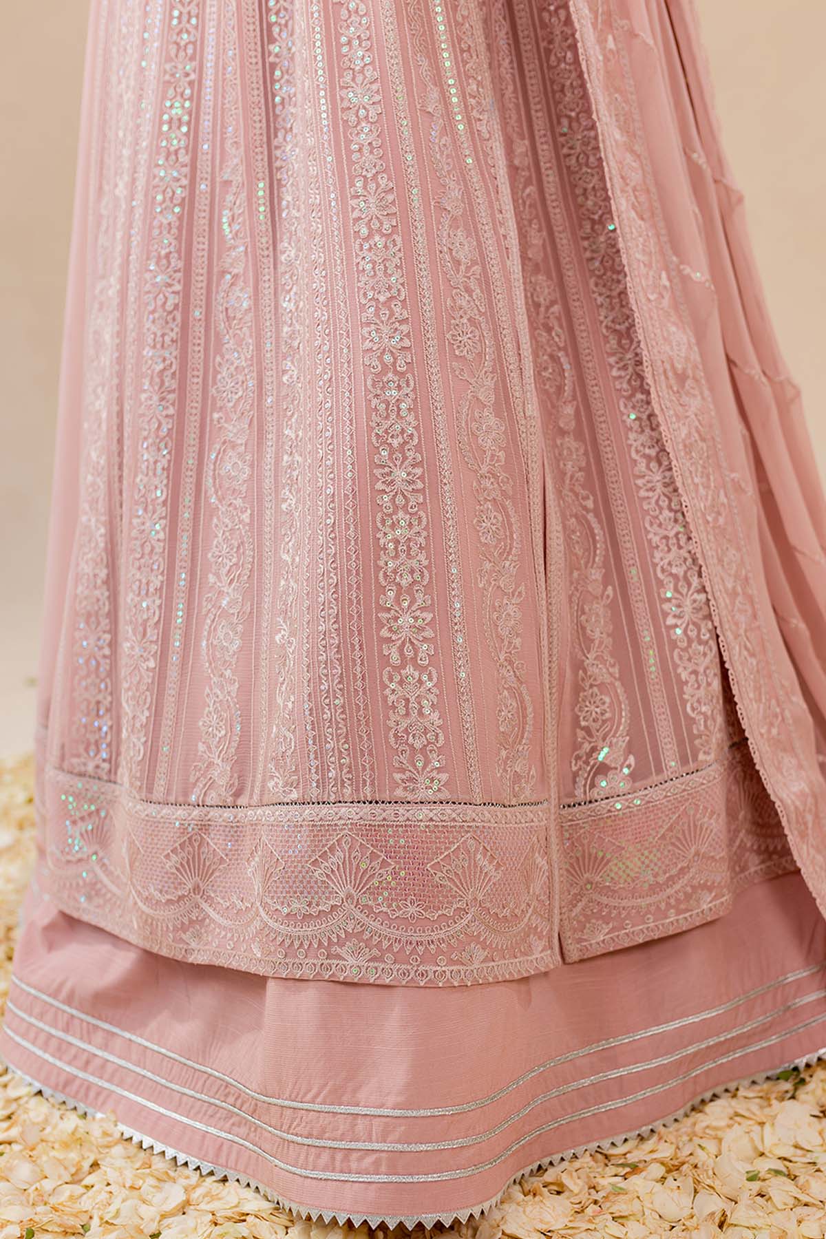 Farasha Sophie Style — Mairaz Three-Piece Suit