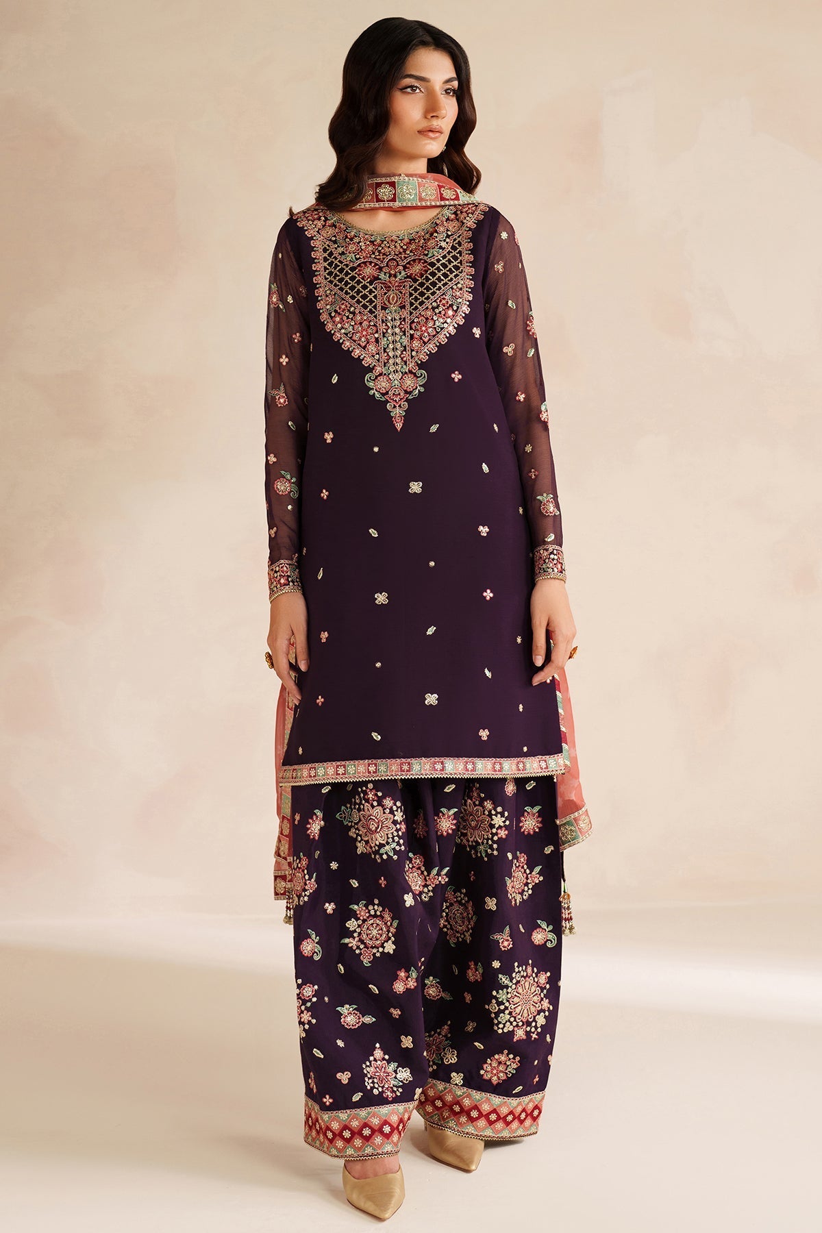 Farasha Rosette Glow Style — Mairaz Three-Piece Suit