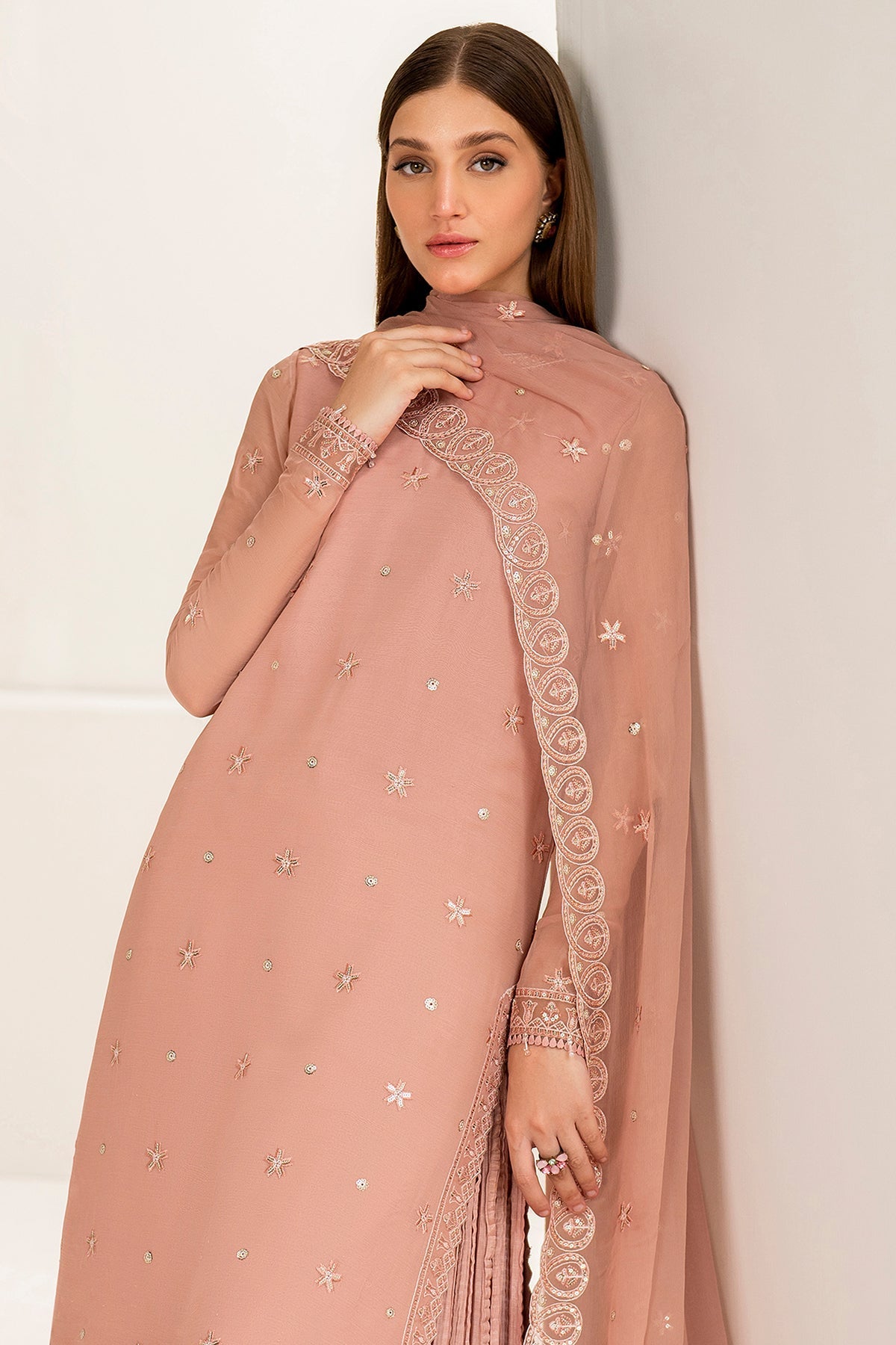 Farasha Emily Style — Mairaz Three-Piece Suit