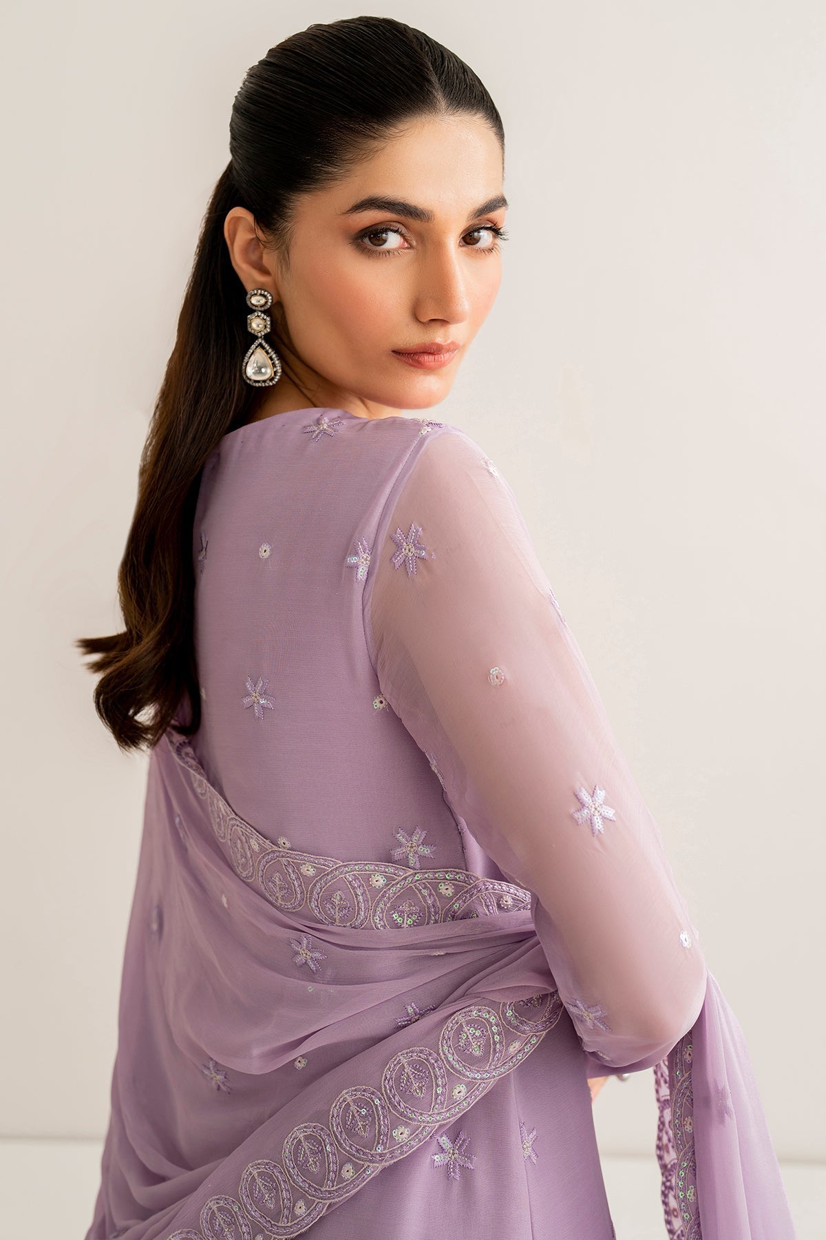 Farasha Sasha Style — Mairaz Three-Piece Suit