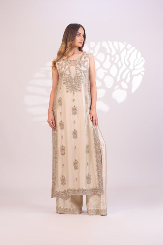 Ivory Bloom reference image 1