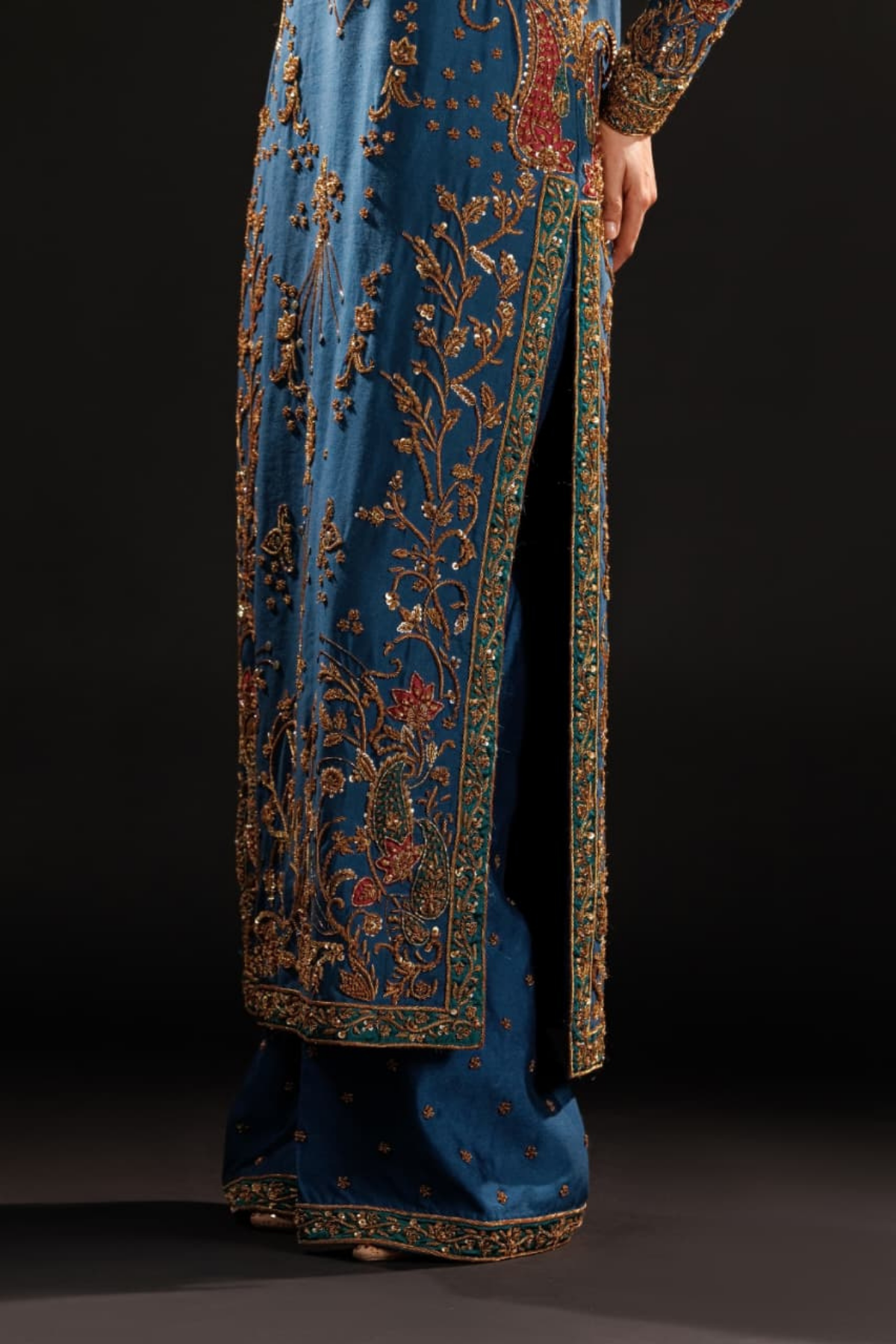 Usama Silk Azure Dynasty style — Mairaz azure blue reference, view 7 of 10