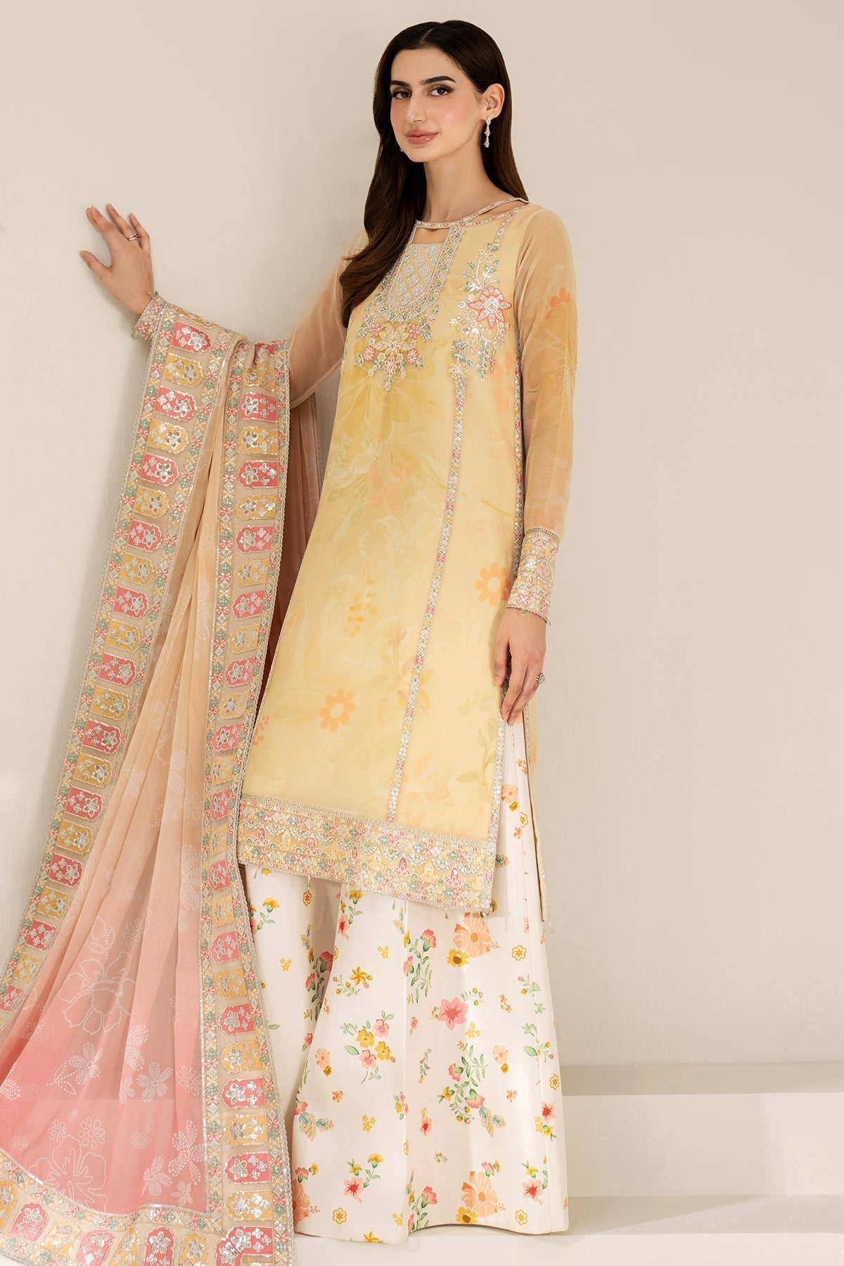 Farasha Floral Ray Style — Mairaz Three-Piece Suit