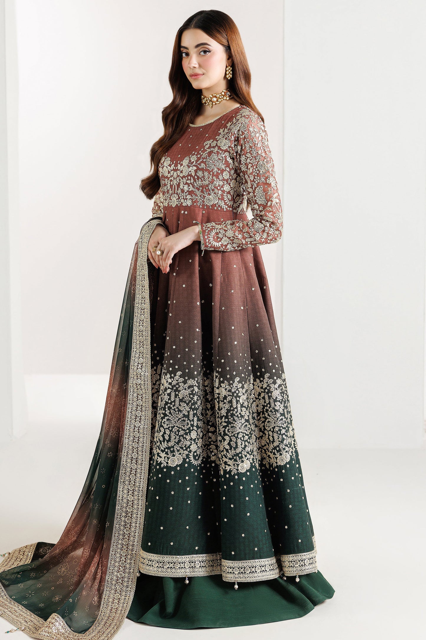 Farasha Rustic Glow Style — Mairaz Three-Piece Suit