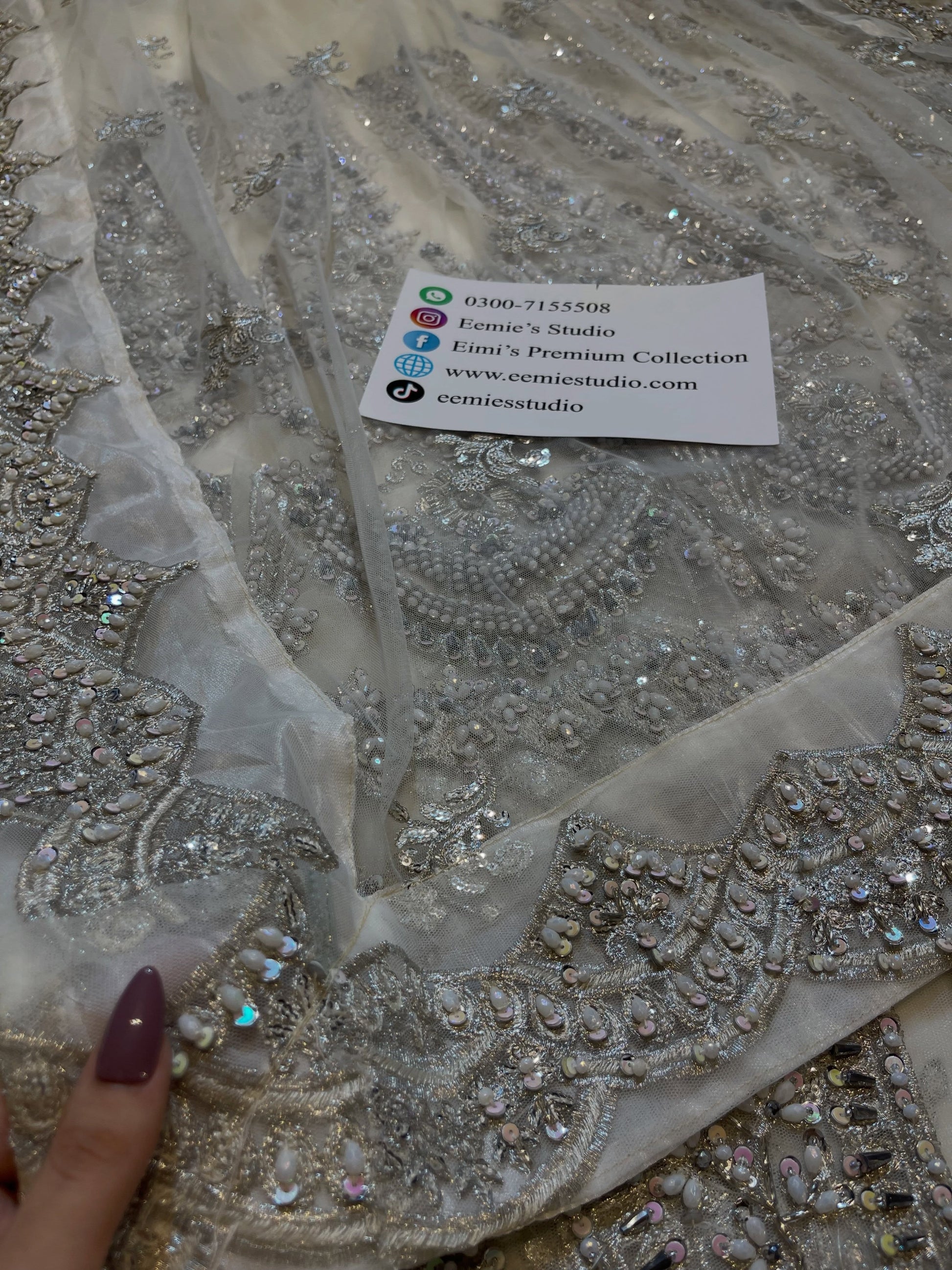 Gulaal Eredita B-4 Style — Mairaz White Lehenga