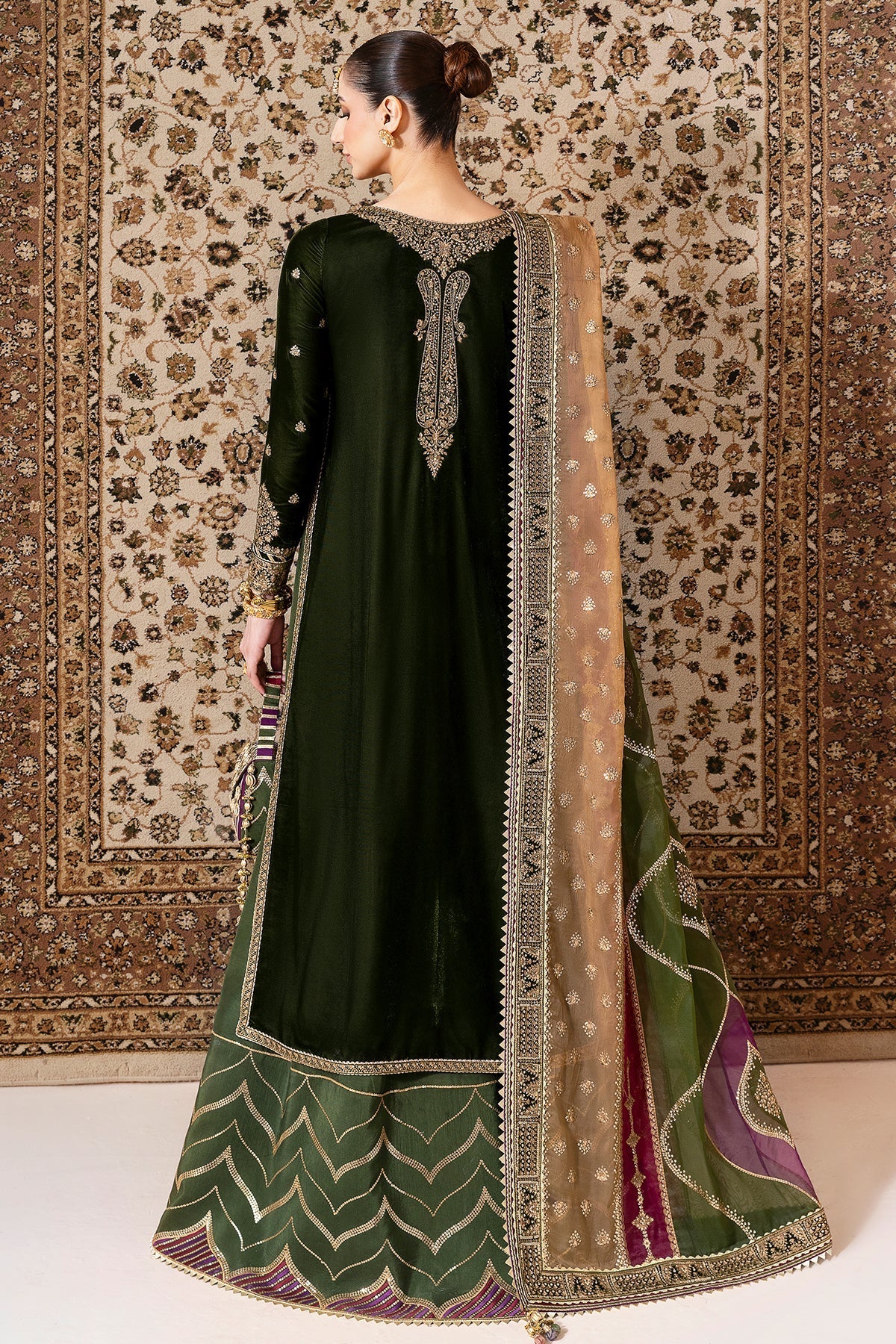 Jazmin CVF D-09 Style — Mairaz Three-Piece Suit