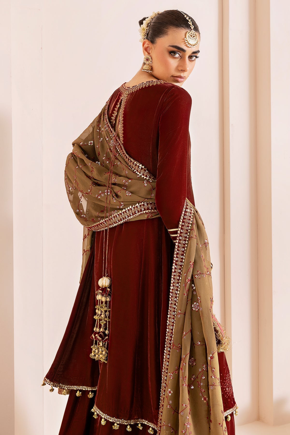 Jazmin CVF D-07 Style — Mairaz Three-Piece Suit