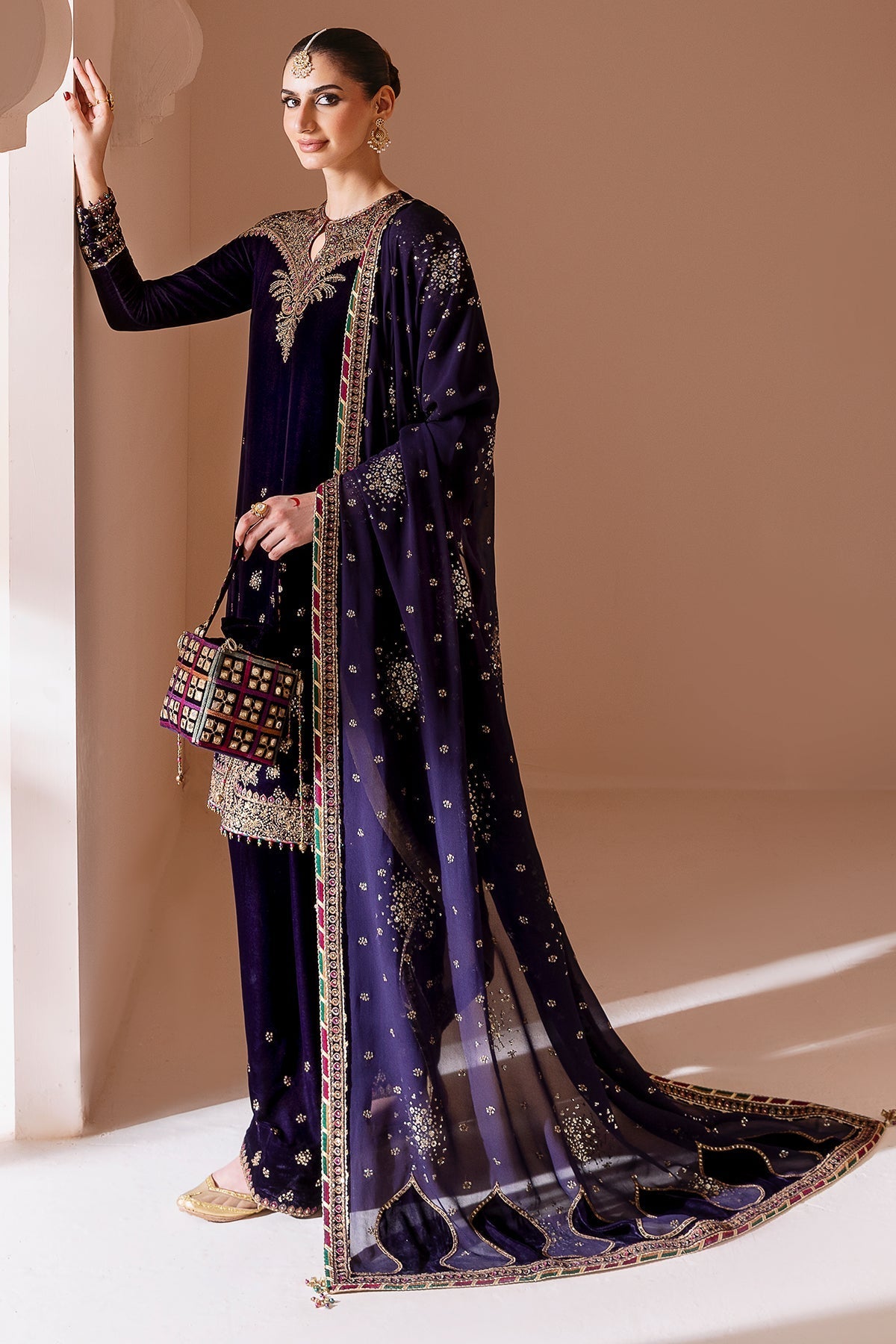 Jazmin CVF D-08 Style — Mairaz Three-Piece Suit