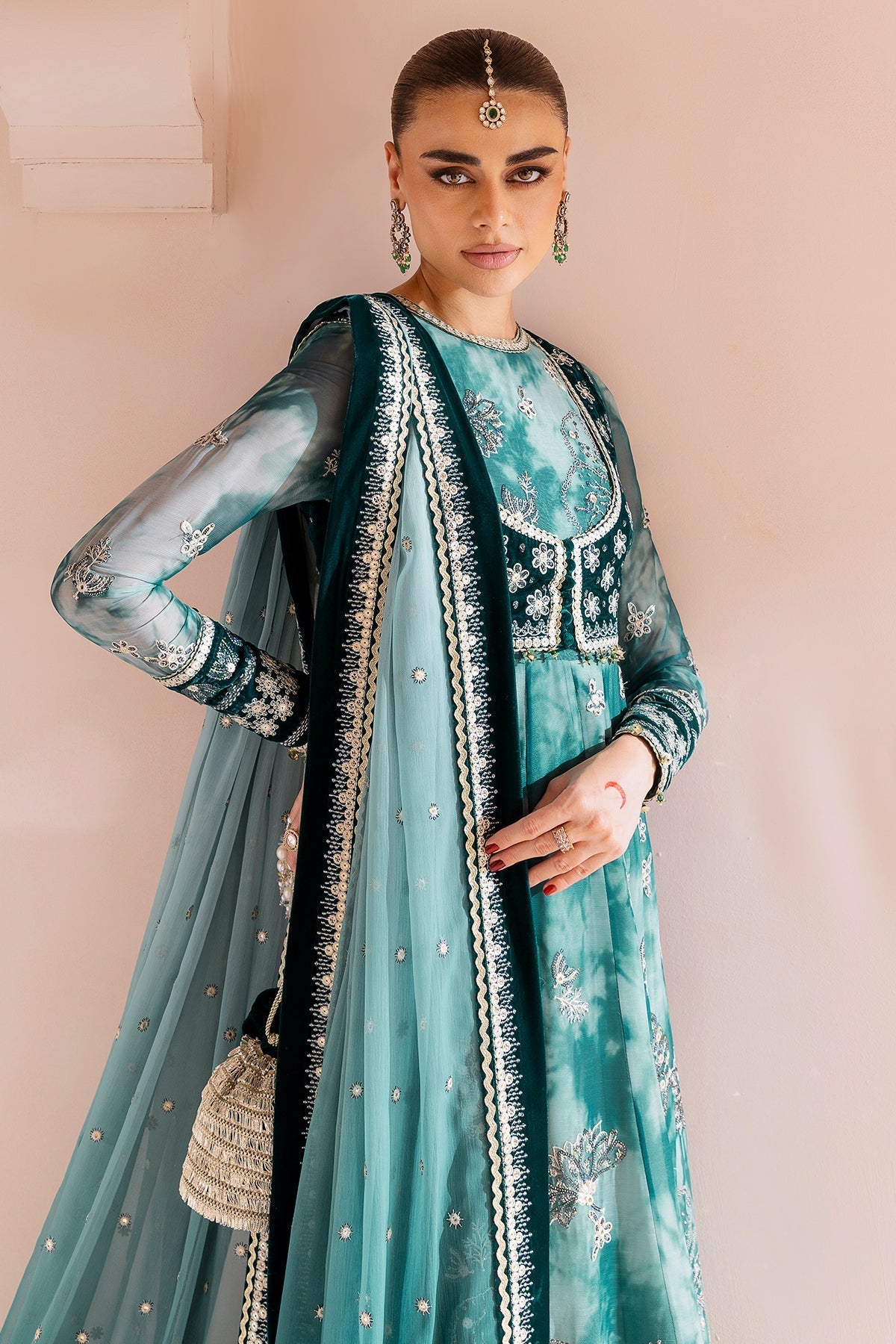 Jazmin CVF D-06 Style — Mairaz Three-Piece Suit