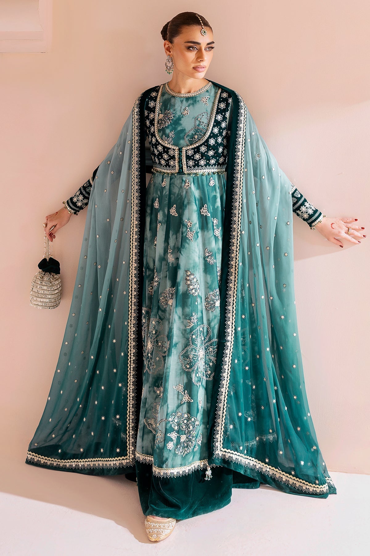 Jazmin CVF D-06 Style — Mairaz Three-Piece Suit