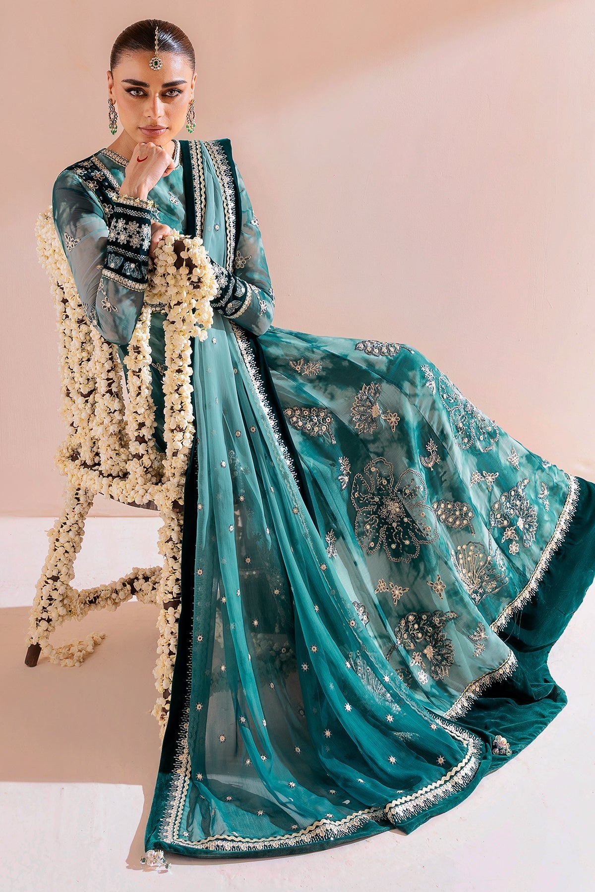 Jazmin CVF D-06 Style — Mairaz Three-Piece Suit