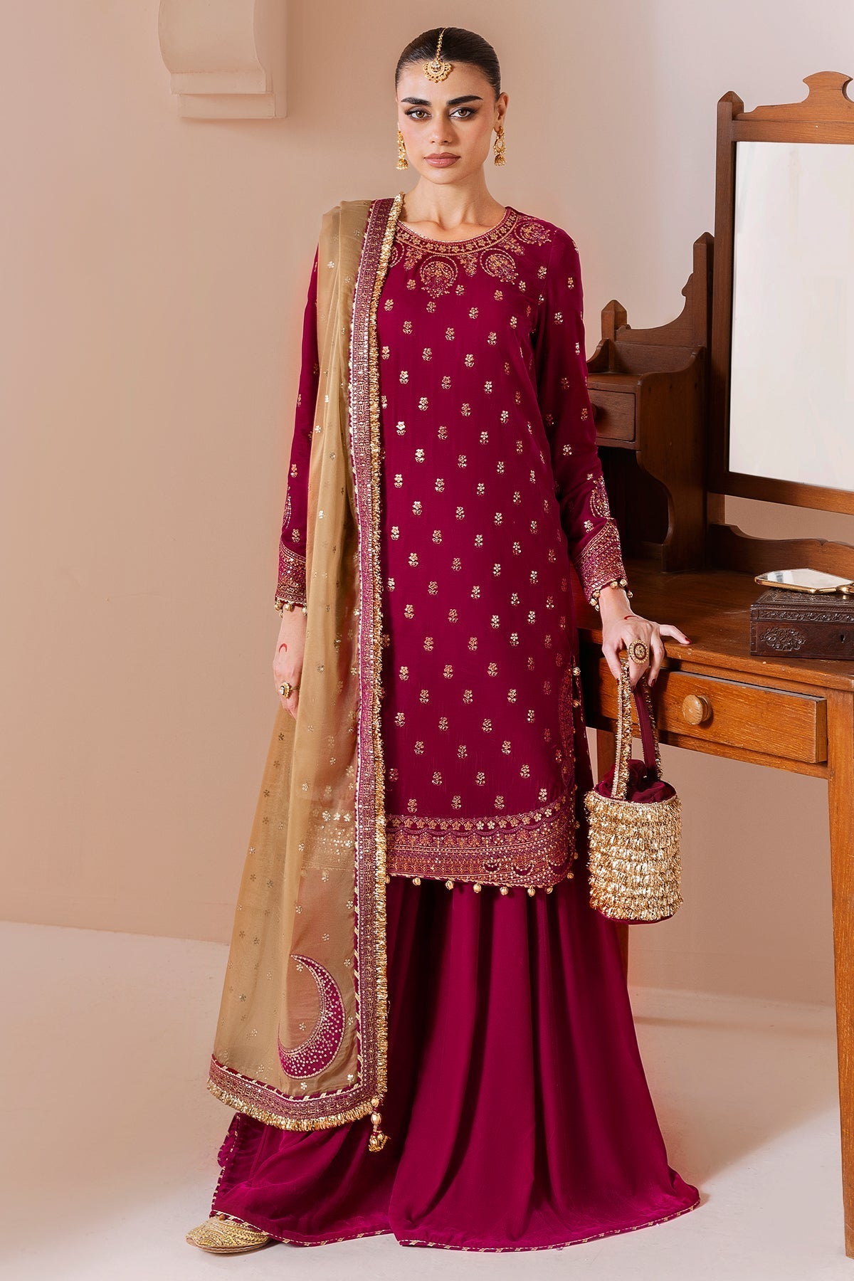 Jazmin CVF D-11 Style — Mairaz Three-Piece Suit