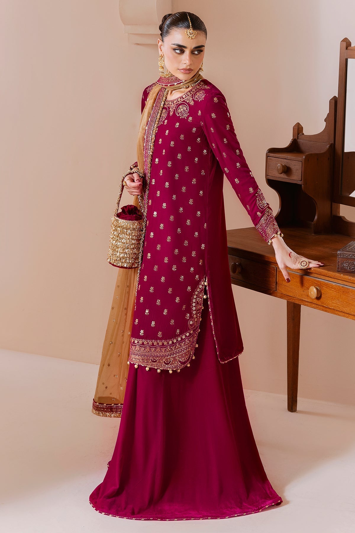Jazmin CVF D-11 Style — Mairaz Three-Piece Suit