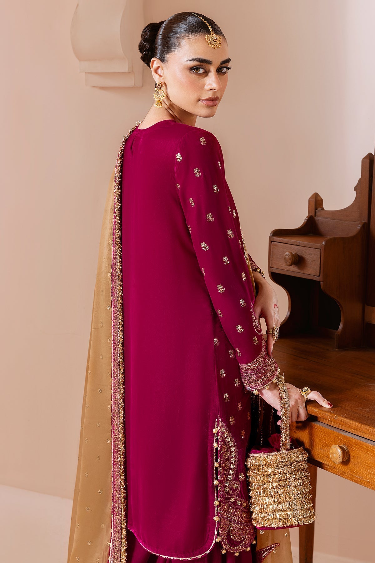 Jazmin CVF D-11 Style — Mairaz Three-Piece Suit