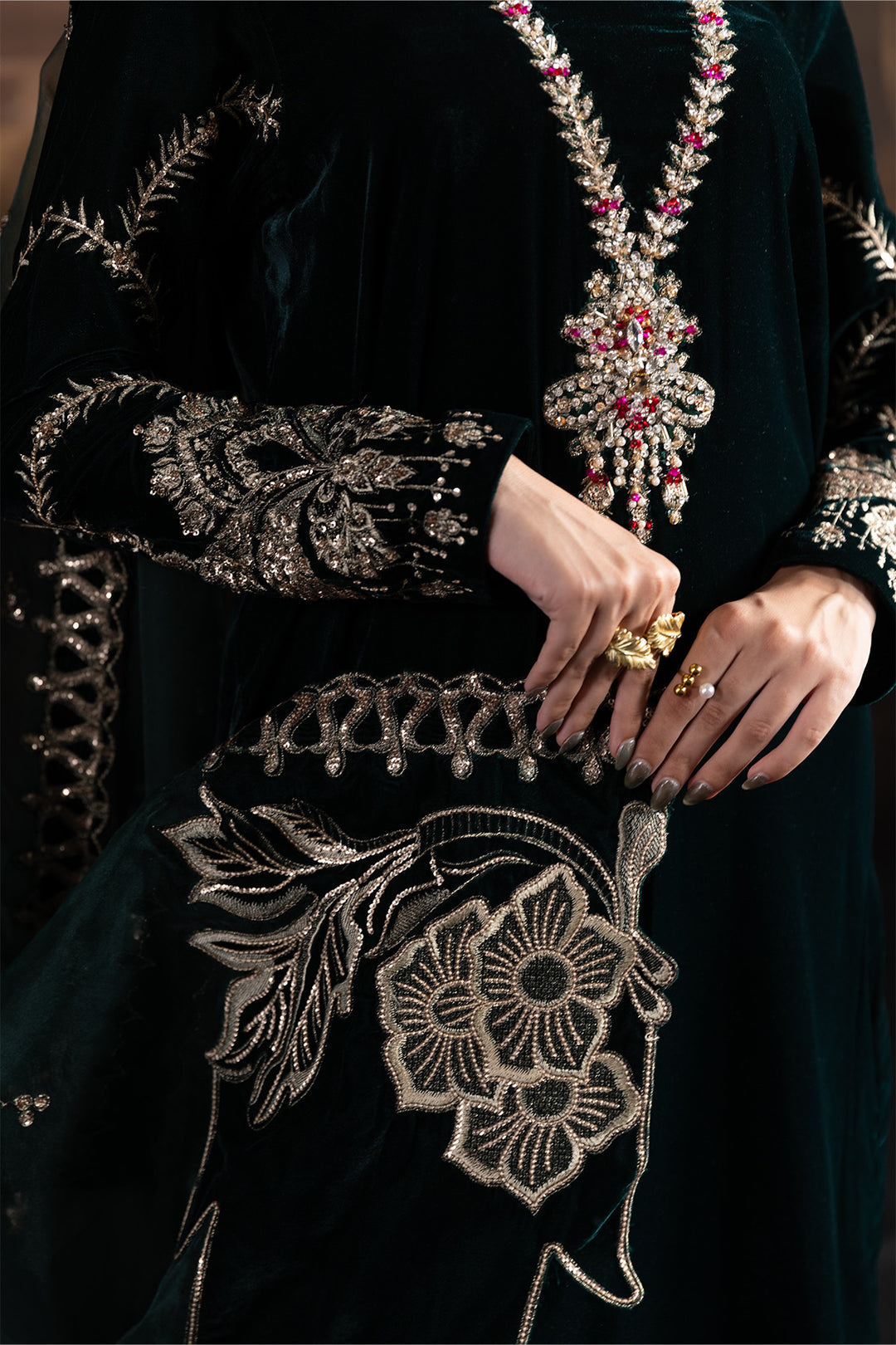 Alizeh AF-VLT-2210-Vinni Style — Mairaz Three-Piece Suit