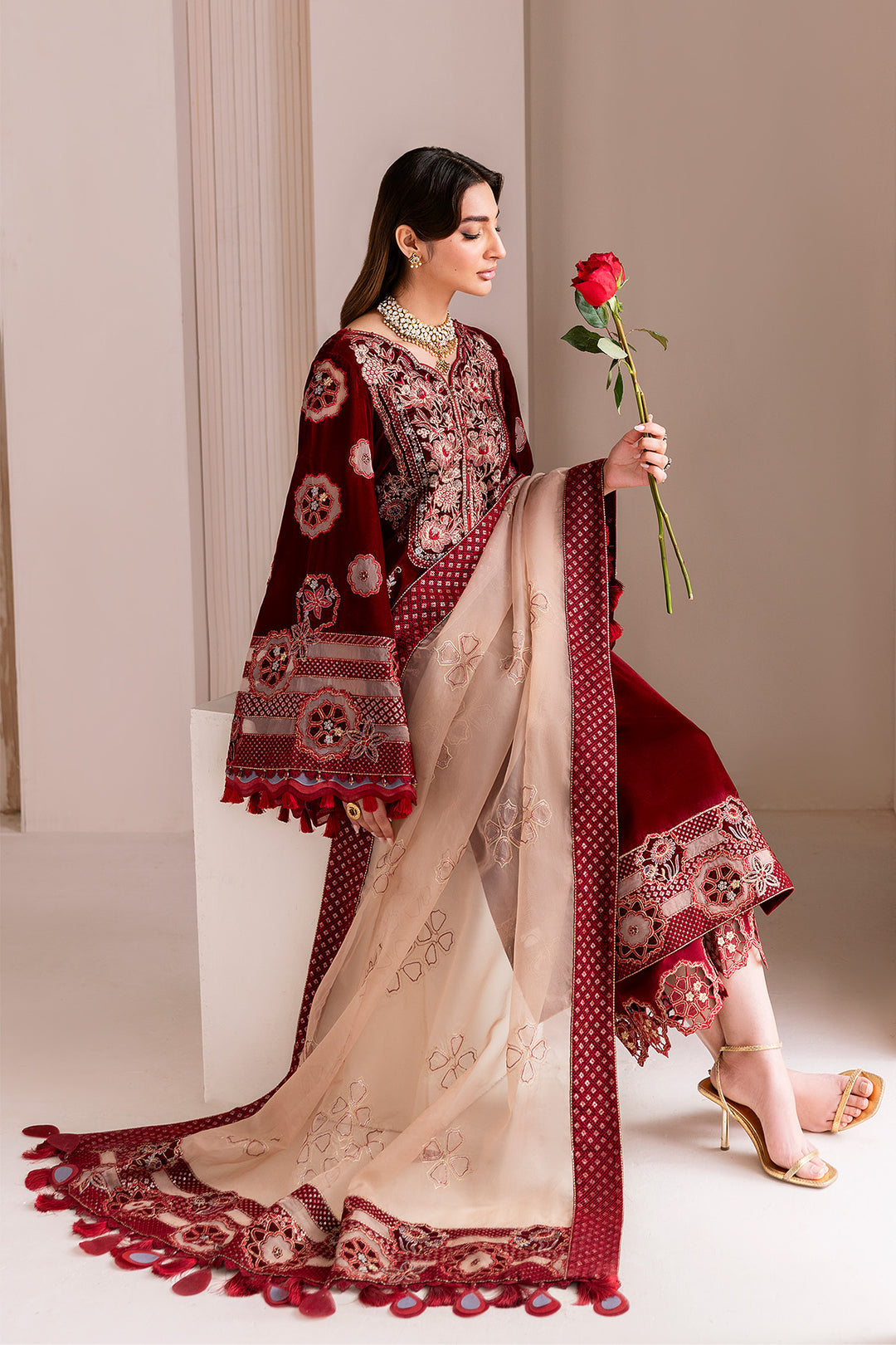 Alizeh – Velzari Style — Mairaz reproduction, product view 5 of 7