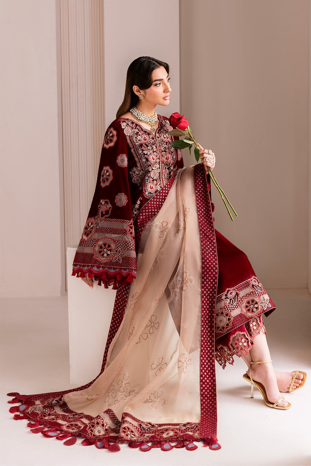 Alizeh – Velzari Style — Mairaz reproduction, product view 6 of 7