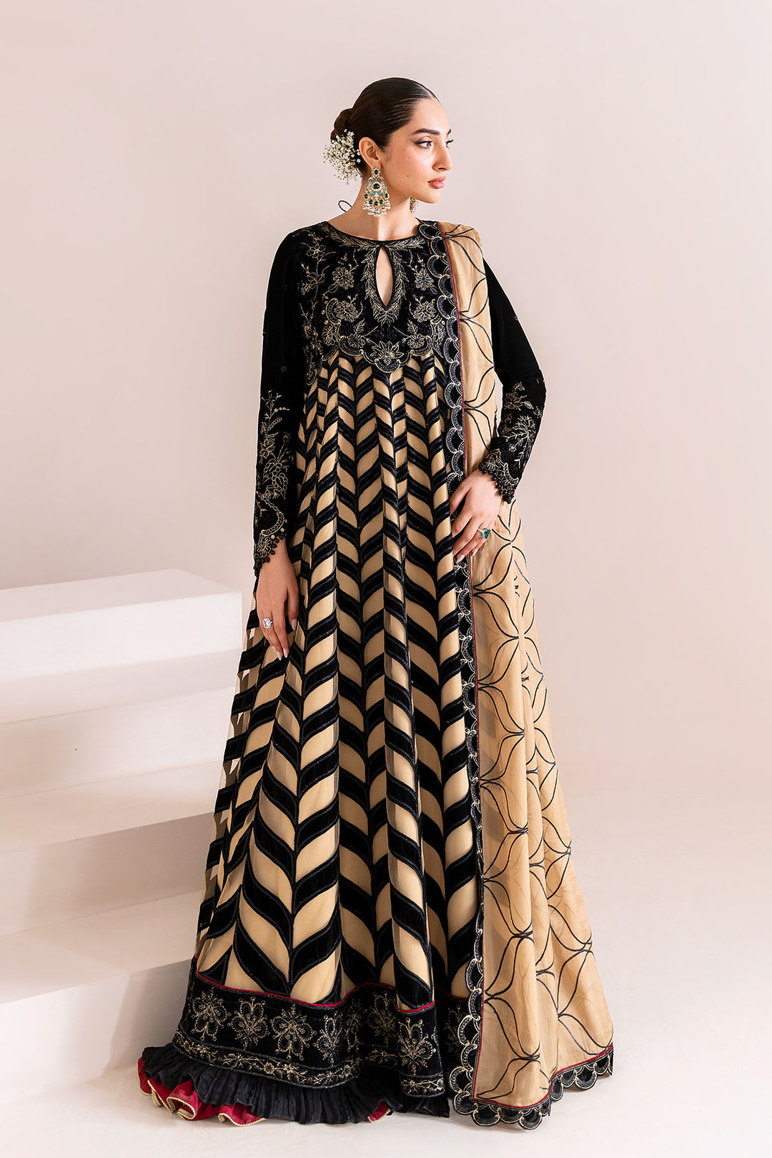 Alizeh Noor Jahan Style — Mairaz Three-Piece Suit