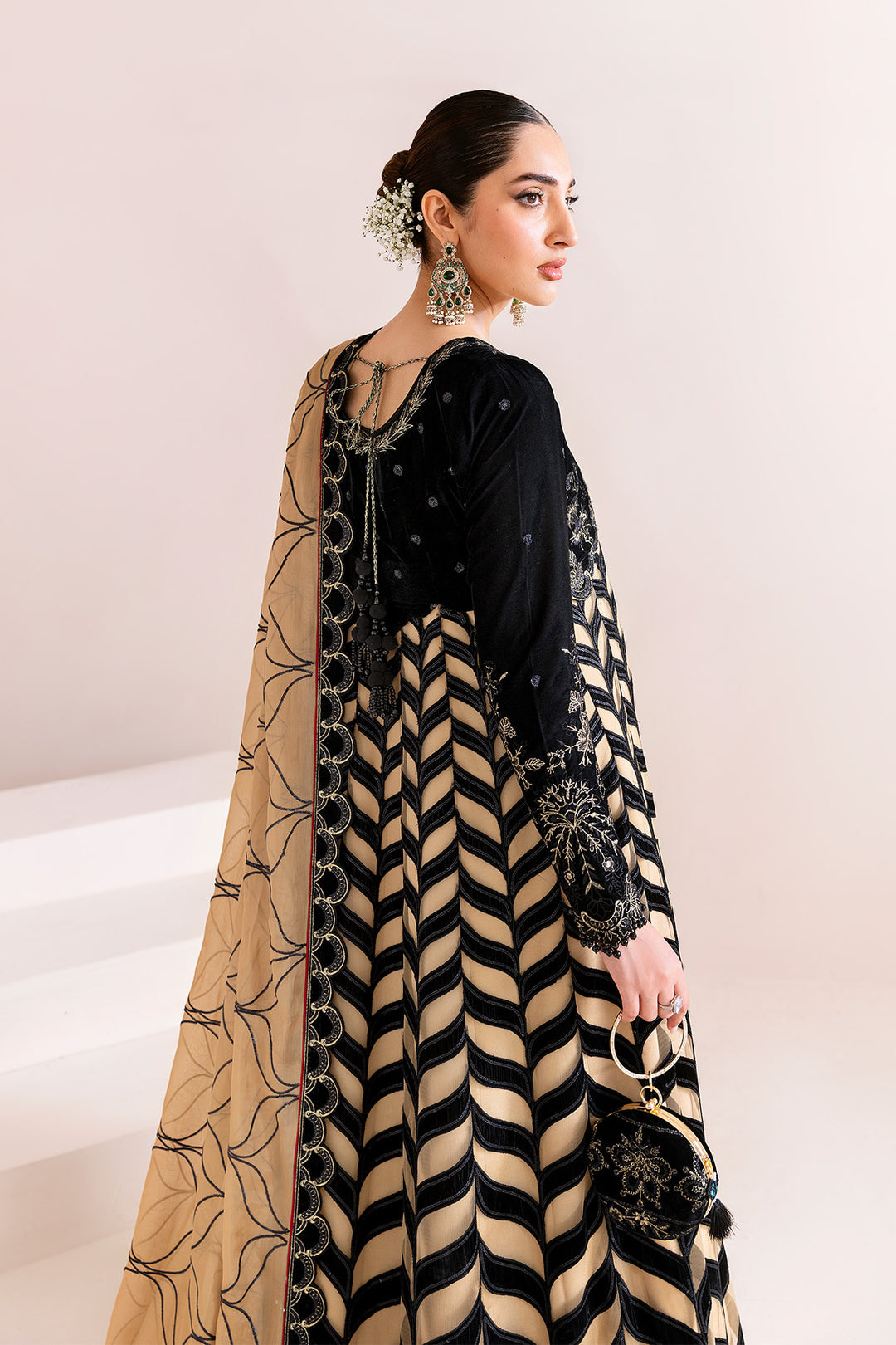 Alizeh Noor Jahan Style — Mairaz Three-Piece Suit