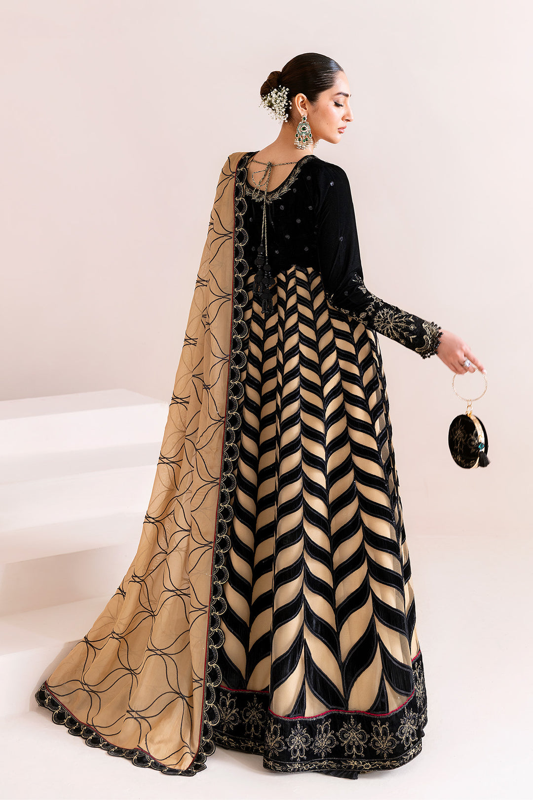 Alizeh Noor Jahan Style — Mairaz Three-Piece Suit