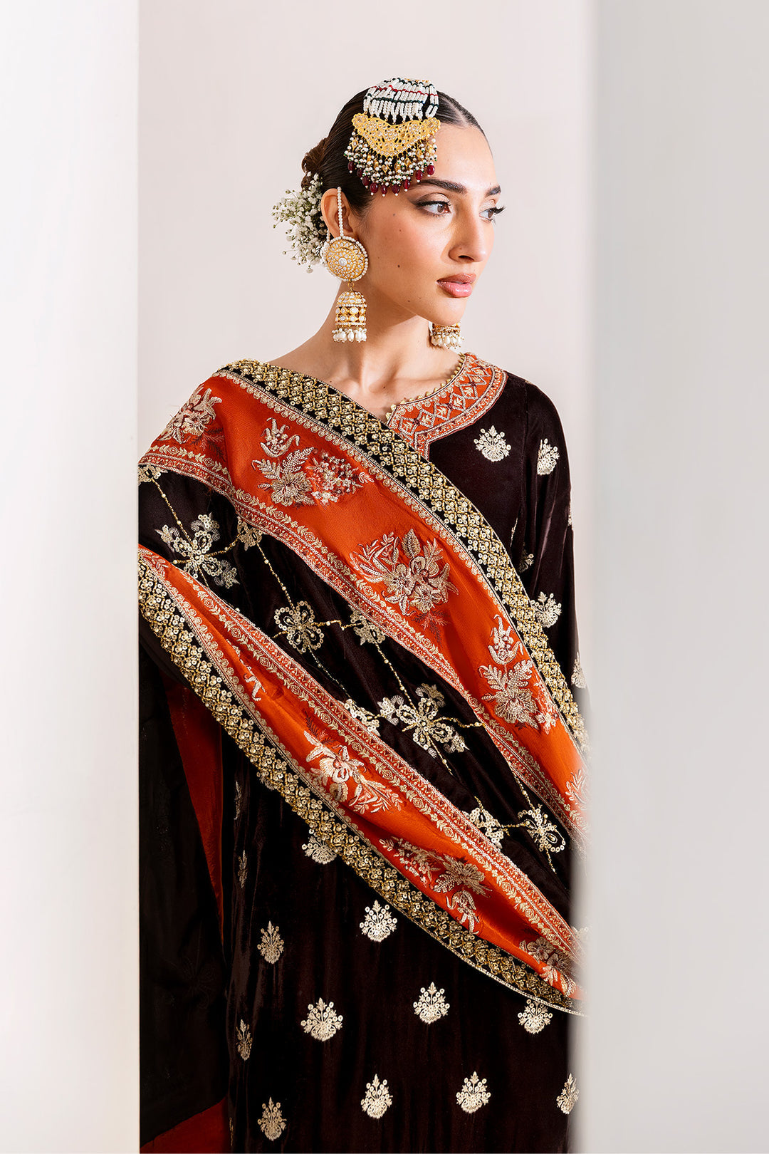 Alizeh Sabaat Style — Mairaz Three-Piece Suit