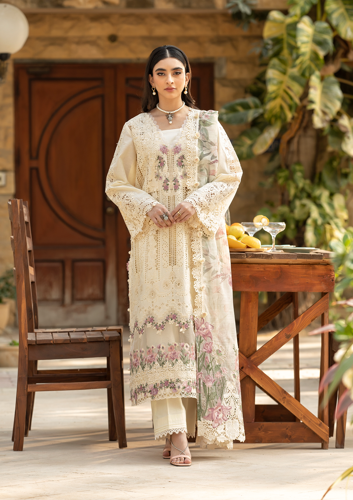 Elaf Premium ELM-11 Kohinoor Style — Mairaz Off White Lawn Suit
