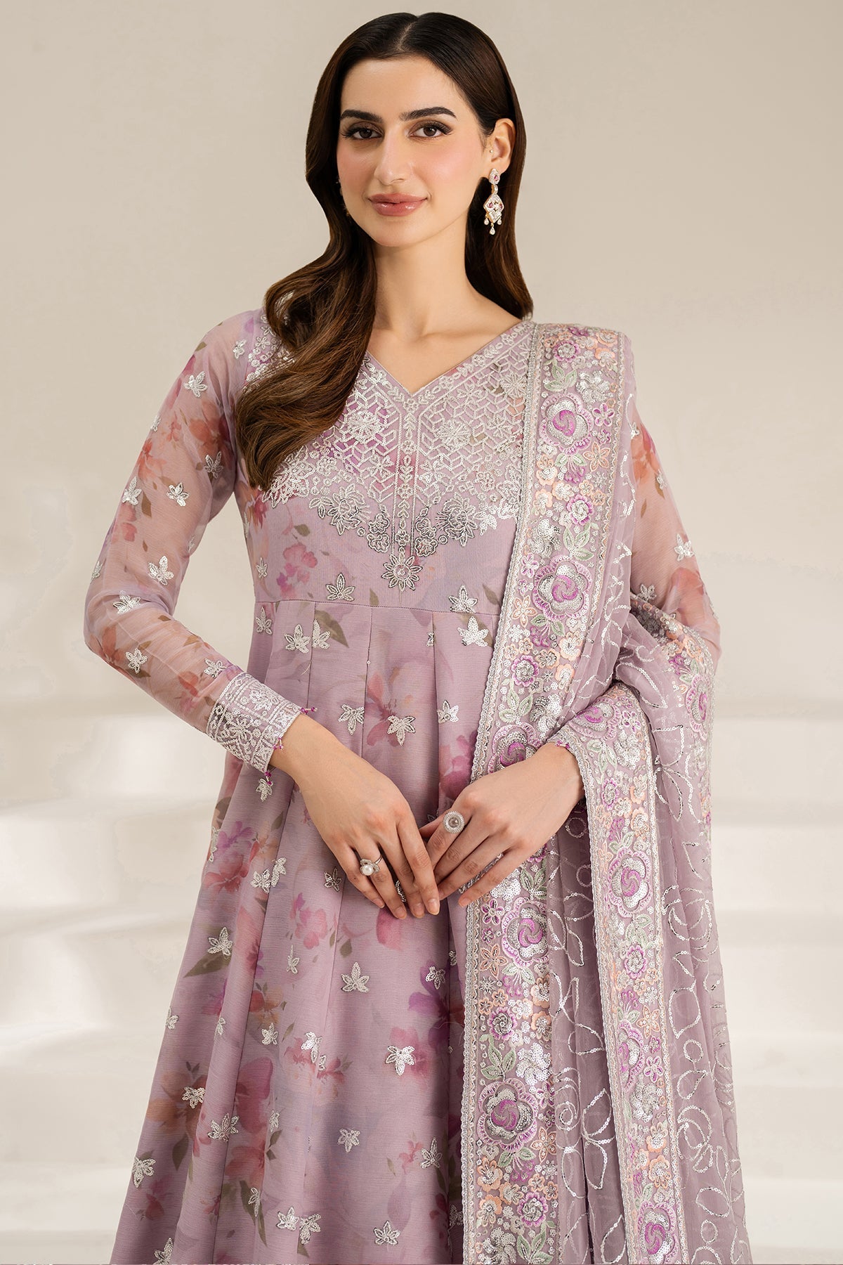Farasha Lilly Passion Style — Mairaz Three-Piece Suit