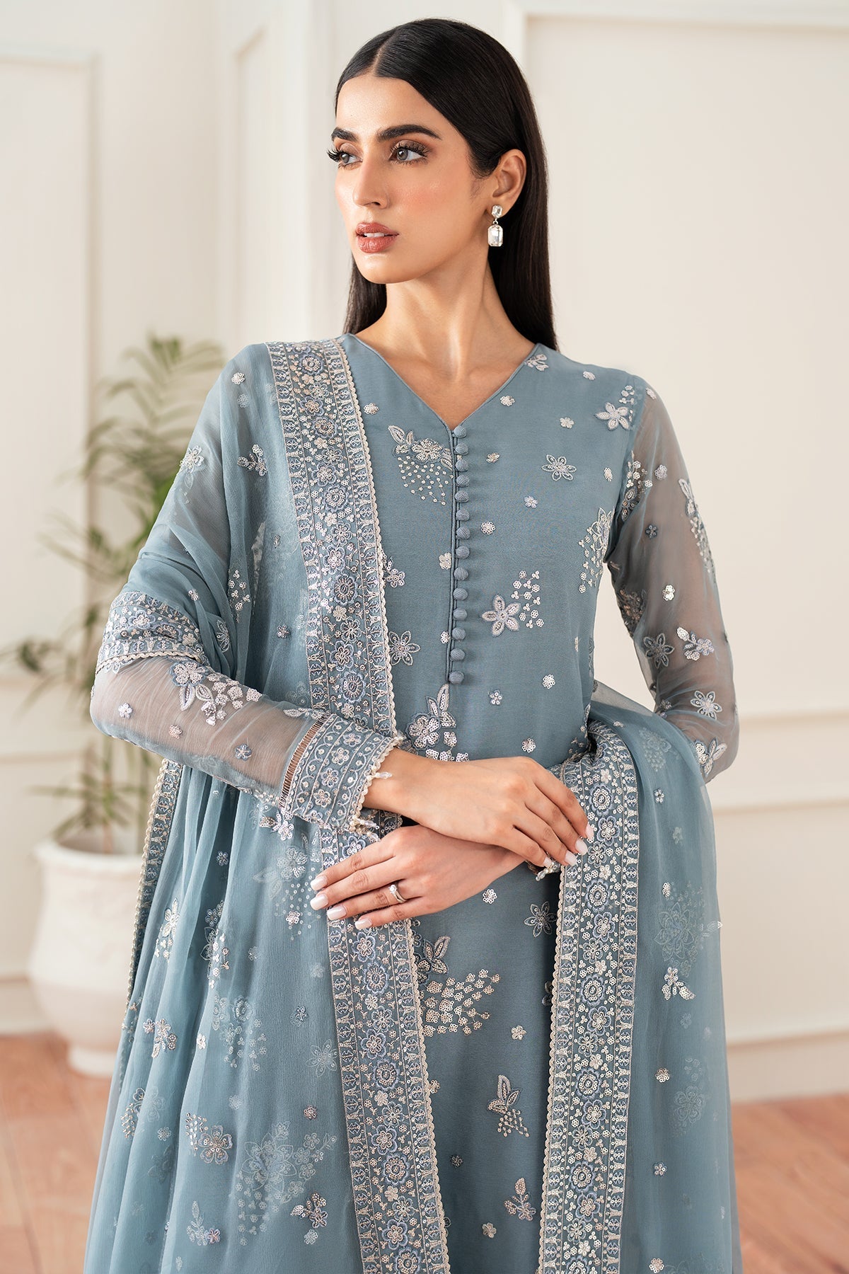 Farasha Aqua Bliss Style — Mairaz Three-Piece Suit