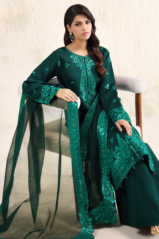 Farasha Emerald Luxe Style — Mairaz Three-Piece Suit