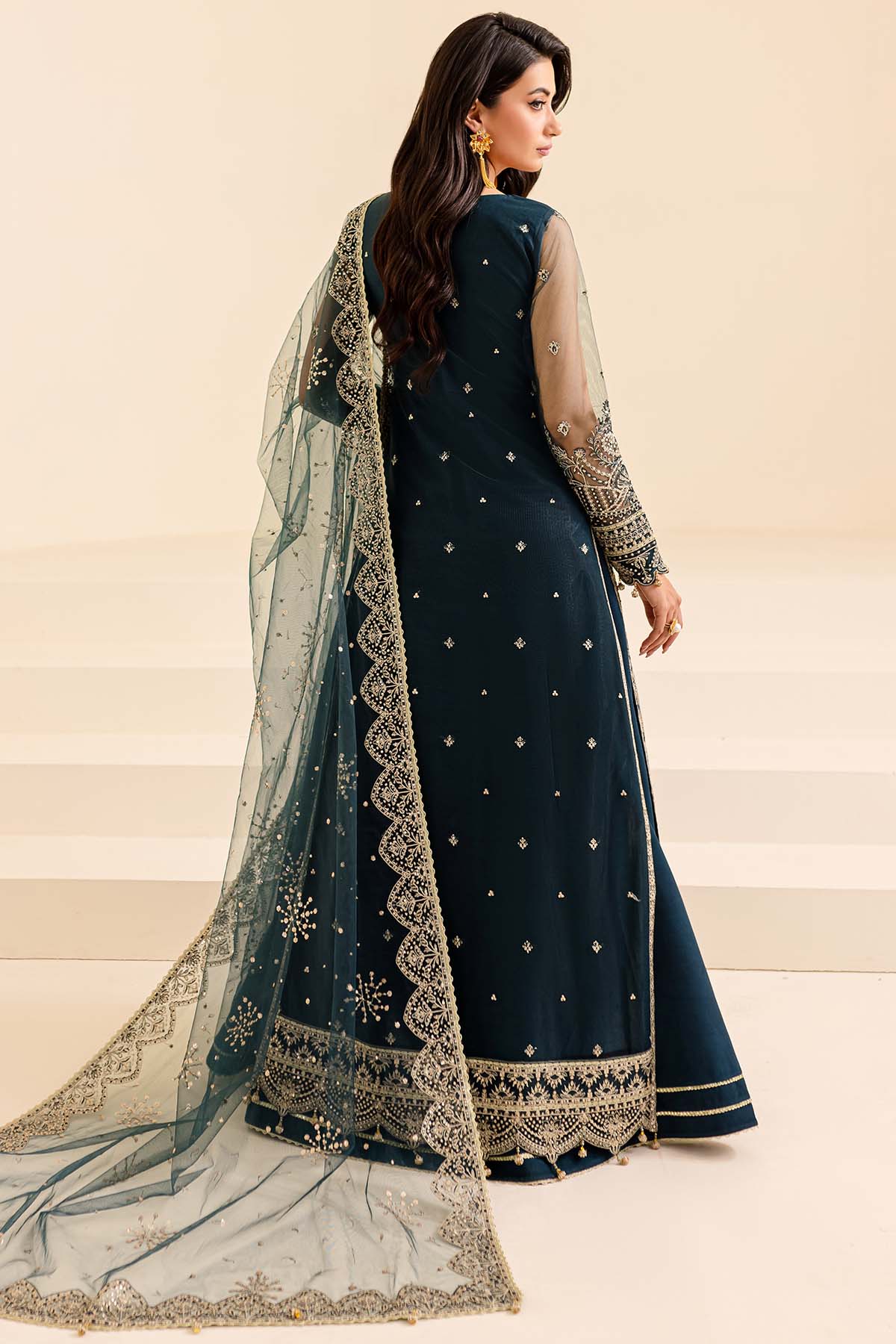 Farasha Petal Dream Style — Mairaz Three-Piece Suit