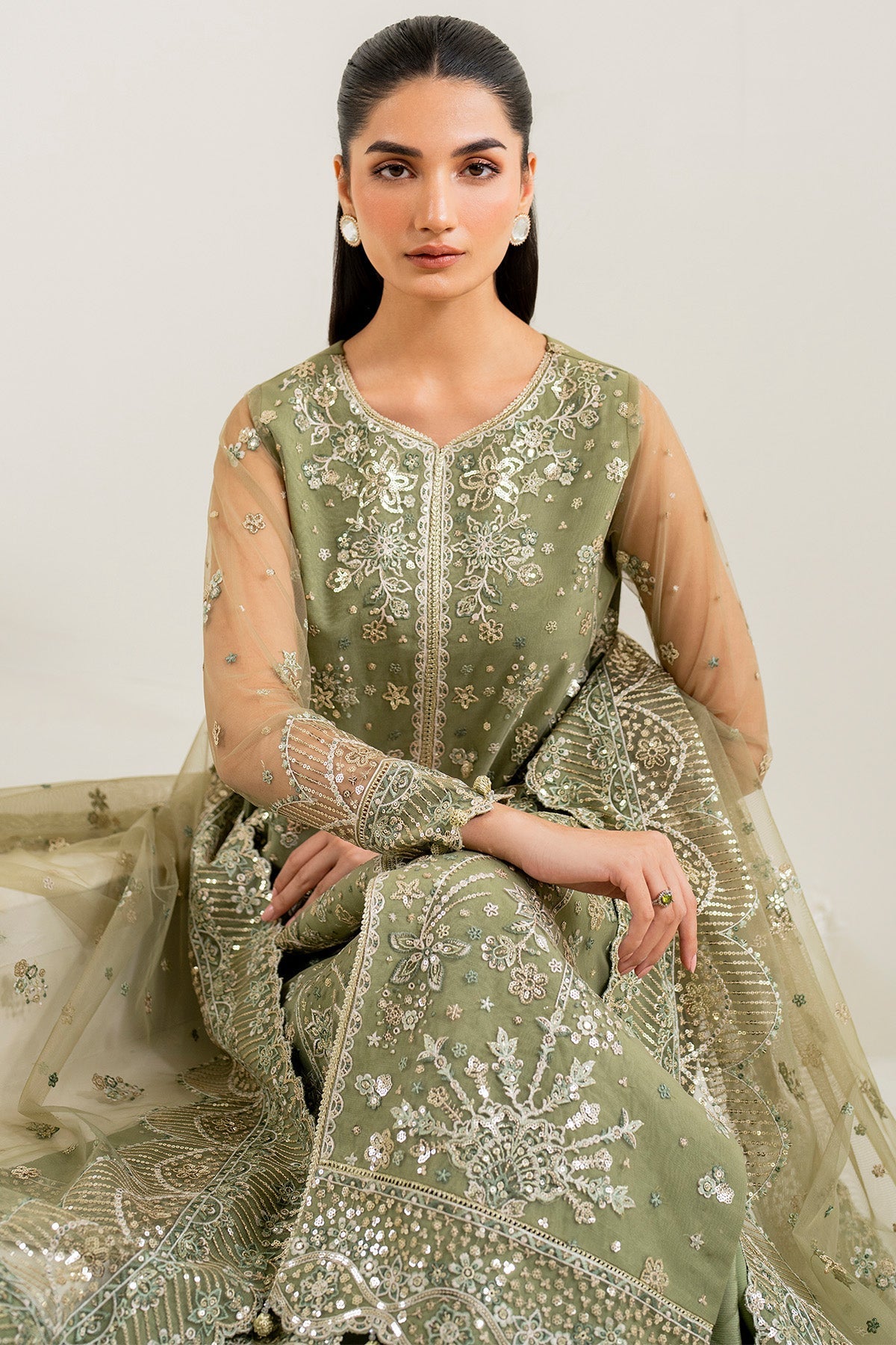 Farasha Perry Style — Mairaz Three-Piece Suit